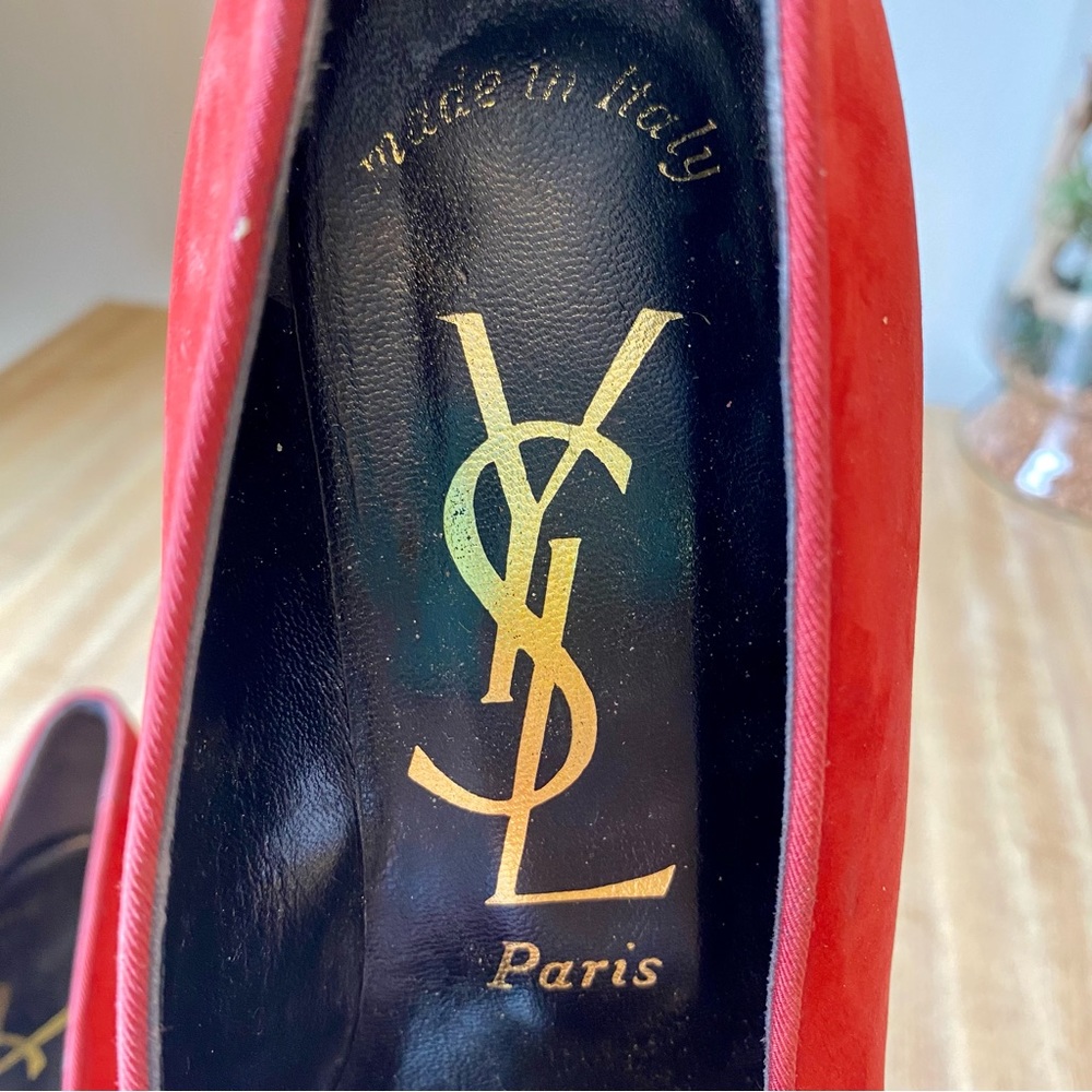 Saint Laurent Red Suede Flats - Picture 3 of 16